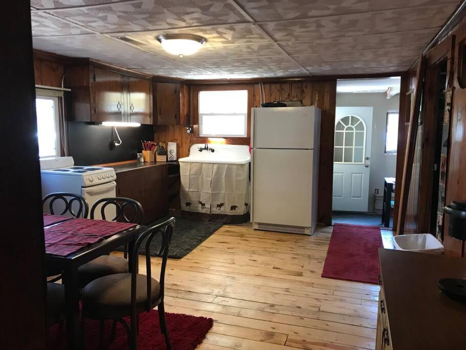 Royce'S Outpost Rustic Cabin Nearby Trails Mio 외부 사진